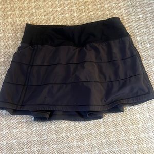 Black Lululemon Tennis Skirt, size 2